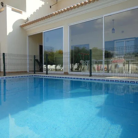 וילה Villas2go2 Mendez