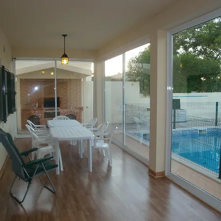 וילה Villas2go2 Mendez *